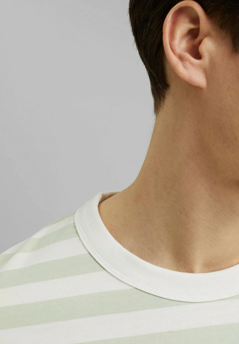 Esprit Herren FASHION - T-Shirt Print - Pastel Green 6 Esprit Herren FASHION - T-Shirt Print - Pastel Green – Bild 4