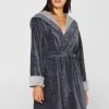 Esprit Damen Bademantel - Grey 1 Esprit Damen Bademantel - Grey -Esprit Verkäufe 2024 04b511d705a5403f9edc2a6a2f4d8ab5