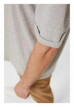 Esprit Herren T-Shirt Basic - Light Grey 10 Esprit Herren T-Shirt Basic - Light Grey -Esprit Verkäufe 2024 0b6897e6a8054c2aba5e856a0b538c26