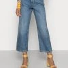 Esprit Damen DAD FIT - Jeans Straight Leg - Blue Medium Wash -Esprit Verkäufe 2024 134ea4e908c84e16951beb12e3564b5a