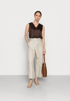 Esprit Damen PANT WIDE LEG - Stoffhose - Sand 8 Esprit Damen PANT WIDE LEG - Stoffhose - Sand -Esprit Verkäufe 2024 15fe6d760bb54f049b58bd2bab7e40d1