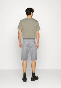 Esprit Herren CORE - Shorts - Grey -Esprit Verkäufe 2024 1720bfb4b6aa4d2caeeda68226ba4c16