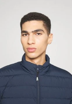 Esprit Herren Übergangsjacke - Navy 11 Esprit Herren Übergangsjacke - Navy -Esprit Verkäufe 2024 2233a45574824fbb9e355efbcf493f03