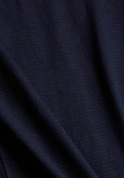 Esprit Damen T-Shirt Basic - Navy 19 Esprit Damen T-Shirt Basic - Navy -Esprit Verkäufe 2024 246e4771fb104cf996298ecb48a79318