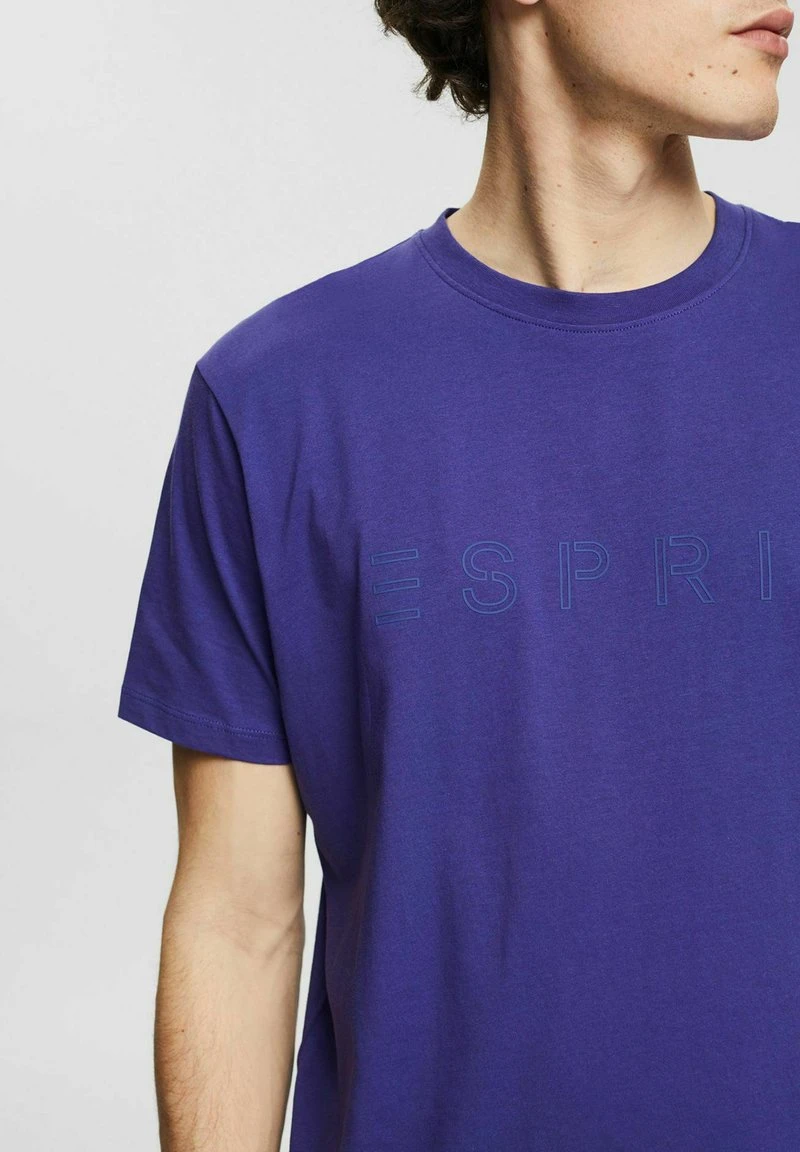 Esprit Herren LOGO - T-Shirt Print - Dark Purple 6 Esprit Herren LOGO - T-Shirt Print - Dark Purple – Bild 4