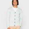 Esprit SUS CARDIGAN - Leichte Jacke - Light Khaki | Herren 1 Esprit SUS CARDIGAN - Leichte Jacke - Light Khaki | Herren -Esprit Verkäufe 2024 29c4142ab1d6427eb756d0bdc5976d9d