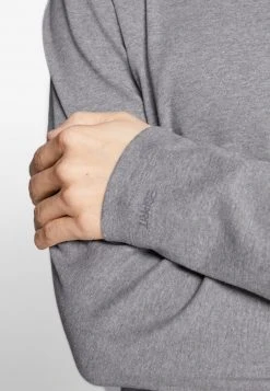 Esprit Herren Langarmshirt - Medium Grey 19 Esprit Herren Langarmshirt - Medium Grey -Esprit Verkäufe 2024 2a93bb0e18254f6d8047d0a657357efb