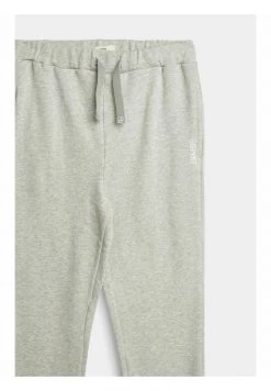 Esprit Kinder SWEAT HOSE - Jogginghose - Bright Blue 16 Esprit Kinder SWEAT HOSE - Jogginghose - Bright Blue -Esprit Verkäufe 2024 311e6c2c7b9c49fcafedde8f2ec081a0