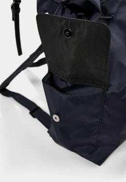 Esprit Damen Tagesrucksack - Navy 13 Esprit Damen Tagesrucksack - Navy -Esprit Verkäufe 2024 340ec5c1cdaa47dc8bb453f2f7684237