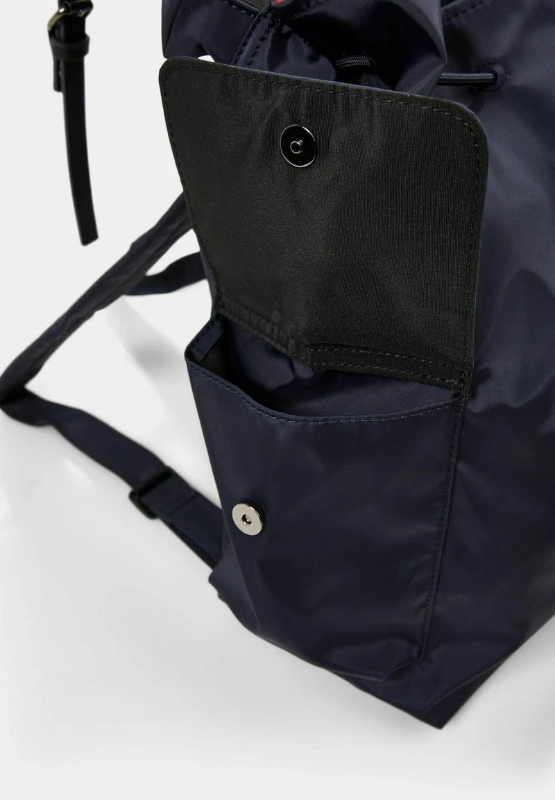 Esprit Damen Tagesrucksack - Navy 8 Esprit Damen Tagesrucksack - Navy – Bild 6