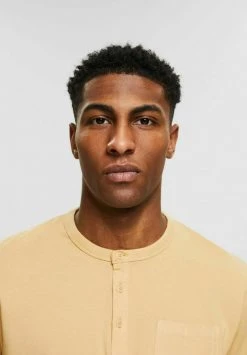 Esprit Herren REGULAR FIT - Langarmshirt - Sand 15 Esprit Herren REGULAR FIT - Langarmshirt - Sand -Esprit Verkäufe 2024 373c0eba6b82481eaae337adc4786489