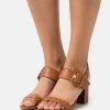 Esprit Damen Riemensandalette - Brown -Esprit Verkäufe 2024 3a0eaf85bdfd468eb86a7a8b161c58e8