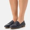 Esprit Damen LOAFER - Slipper - Navy -Esprit Verkäufe 2024 4868ba1aadf64da69be690278b022384