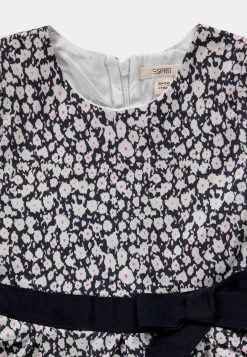 Esprit Kinder Freizeitkleid - Navy 7 Esprit Kinder Freizeitkleid - Navy -Esprit Verkäufe 2024 5706b2ab7fd448f4b58e3e140e7f6d66