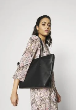 Esprit Damen Handtasche - Black -Esprit Verkäufe 2024 5c2541709f984019ad18b2238209e9c5