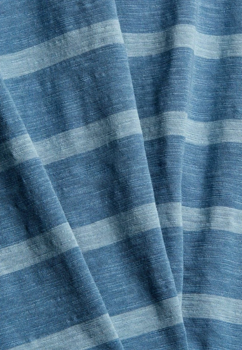 Esprit Herren REGULAR FIT - T-Shirt Print - Light Blue, Blue 10 Esprit Herren REGULAR FIT - T-Shirt Print - Light Blue, Blue – Bild 8