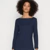 Esprit Damen Langarmshirt - Navy 1 Esprit Damen Langarmshirt - Navy -Esprit Verkäufe 2024 66edc4469fe54463912bf09e913a58c9