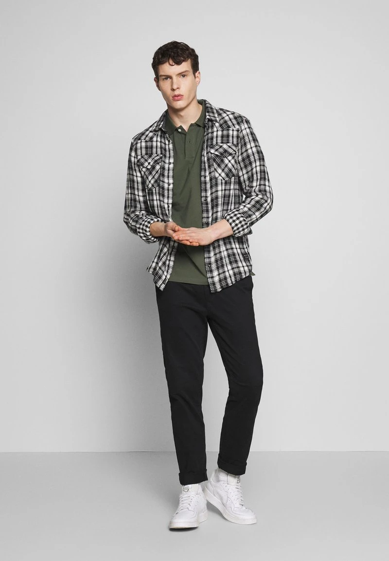 Esprit Herren Poloshirt - Khaki Green 4 Esprit Herren Poloshirt - Khaki Green – Bild 2