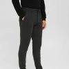 Esprit Herren Chino - Anthracite -Esprit Verkäufe 2024 825b26a441714af0a62b806c41415f56