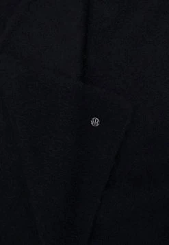 Esprit Schal - Black | Damen 9 Esprit Schal - Black | Damen -Esprit Verkäufe 2024 92fcbd8999ce45618df2ae24cfde084e