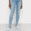 Esprit Damen Jeans Skinny Fit - Blue Light Wash -Esprit Verkäufe 2024 a19c070a545441aca5d617885f5df387