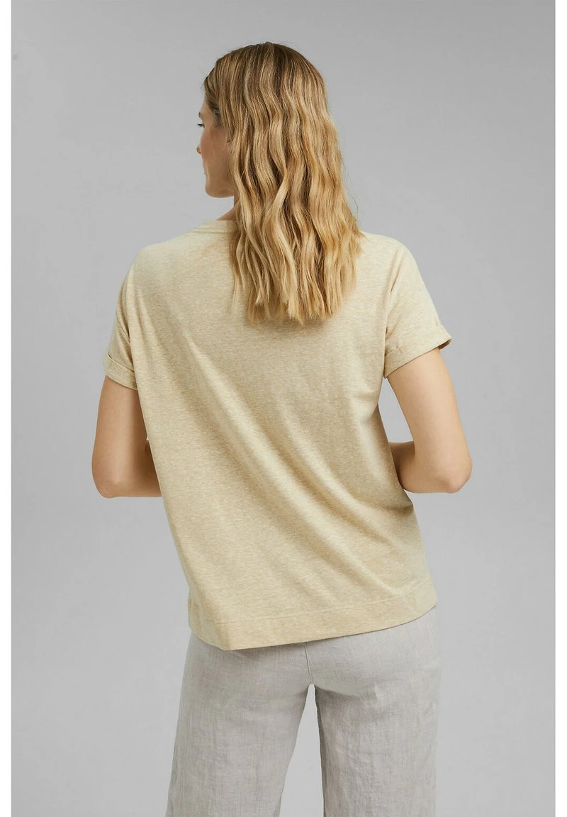 Esprit Damen PER COO CLOUDY - T-Shirt Basic - Sand 6 Esprit Damen PER COO CLOUDY - T-Shirt Basic - Sand – Bild 4