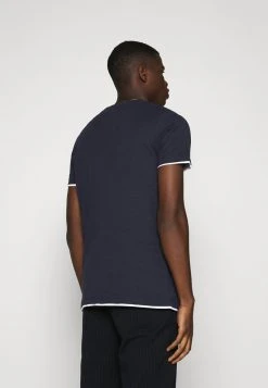 Esprit Herren T-Shirt Basic - Navy 11 Esprit Herren T-Shirt Basic - Navy -Esprit Verkäufe 2024 bfe23d4ccd2243ee98e0deb66ac8b8e8