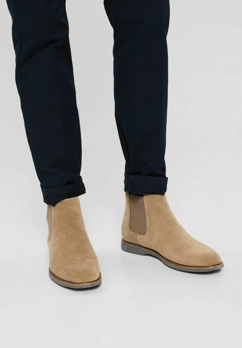 Esprit Herren CHELSEA BOOTS IN RAULEDEROPTIK - Stiefelette - Sand 3 Esprit Herren CHELSEA BOOTS IN RAULEDEROPTIK - Stiefelette - Sand