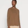 Esprit Damen Langarmshirt - Toffee 1 Esprit Damen Langarmshirt - Toffee -Esprit Verkäufe 2024 c5bcaae632d643e7a7cb232e00cf1bd5