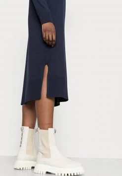 Esprit Damen DRESSES FLAT - Strickkleid - Navy 11 Esprit Damen DRESSES FLAT - Strickkleid - Navy -Esprit Verkäufe 2024 d268b1ba173c4b36a8dc958af54ab590