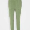 Esprit Damen PANT WASH - Jogginghose - Light Khaki -Esprit Verkäufe 2024 d5a5f1d0c33e4e918409b12c94ae0629