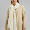 Esprit Schal - Off White | Damen -Esprit Verkäufe 2024 e31084174fda400fa77f0e933db2c09b