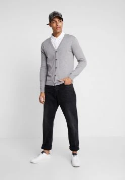 Esprit Herren BUTTON CARD - Strickjacke - Grey 9 Esprit Herren BUTTON CARD - Strickjacke - Grey -Esprit Verkäufe 2024 f5ebe5921d714ecf8f4d806fe414c9bc