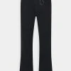 Esprit Herren Chino - Black 2 Esprit Herren Chino - Black -Esprit Verkäufe 2024 f9153a87ec714aa6b41f45e5dbca309e