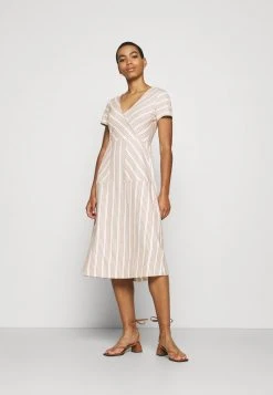 Esprit Damen DRESS - Freizeitkleid - Rust Brown -Esprit Verkäufe 2024 fac06ed1f9264d0fa9dac18432377aa6